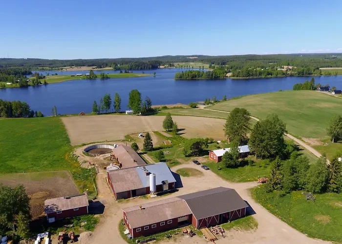 Laukkumaeki Farm